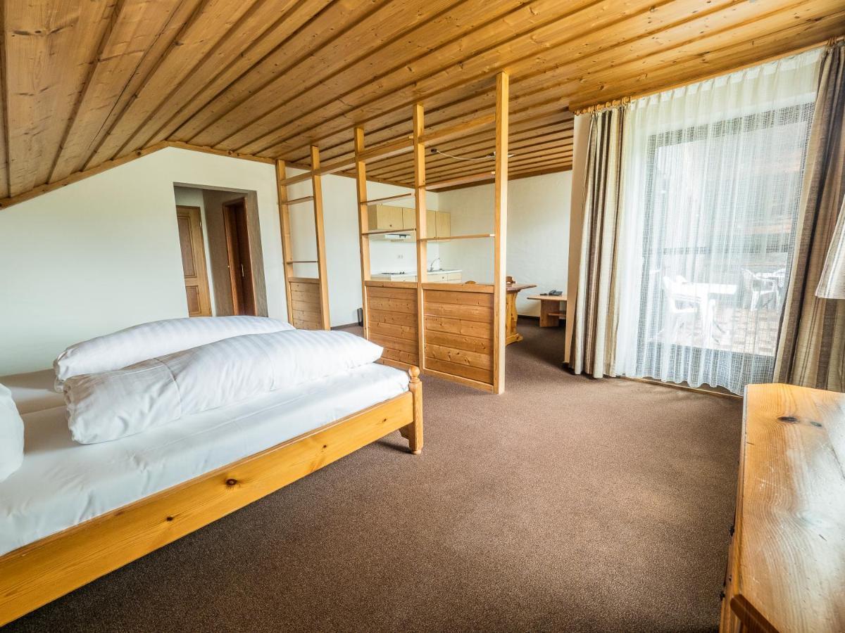 Seehotel Weissensee Fussen Ngoại thất bức ảnh