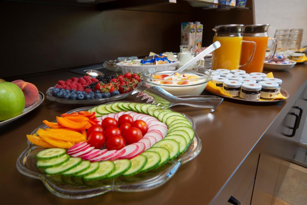 Seehotel Weissensee Fussen Ngoại thất bức ảnh